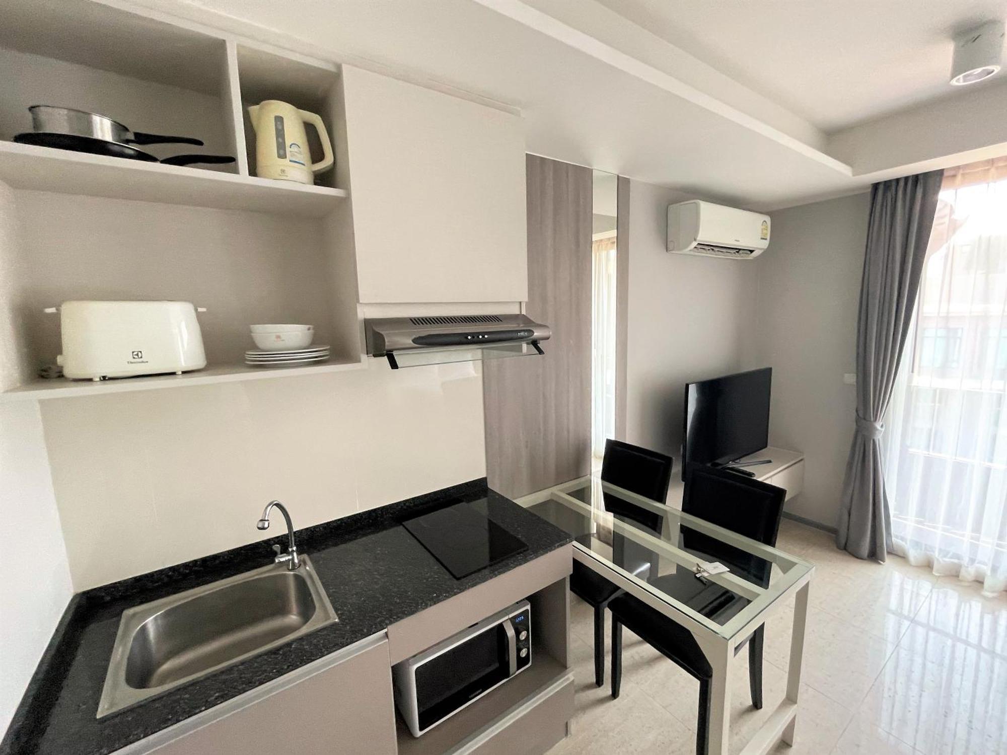 6Th Avenue Surin By Lofty Apartamento Quarto foto